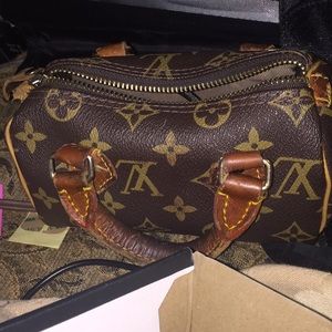 Louis Vuitton Super vintage. Mini nano speeedy